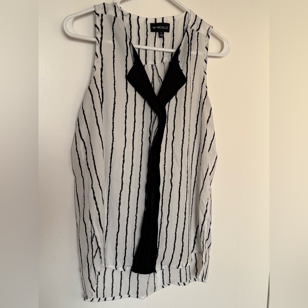 My Michelle Black and White Sleeveless Blouse